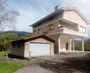 Vista exterior de Finca rústica en venda en Lemoa amb Balcó