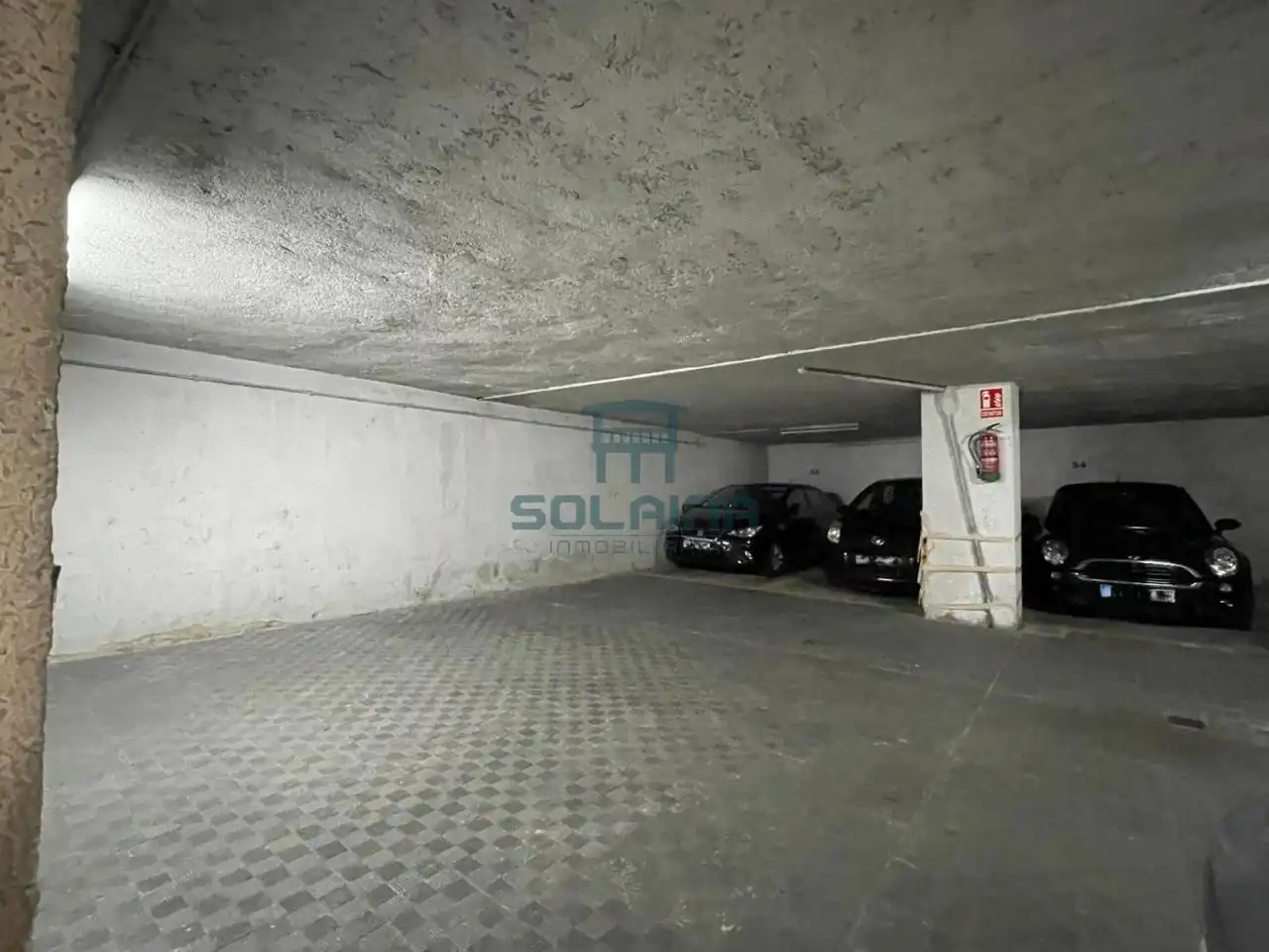 Parkplatz von Wohnung zum Verkauf in Ourense Capital  mit Heizung, Parkett und Abstellraum