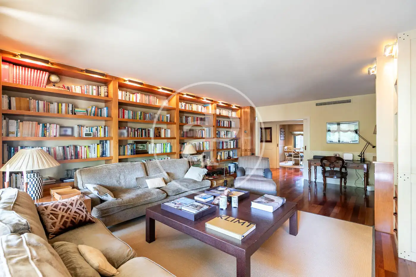 Sala de estar de Piso en venta en Barcelona con Aire acondicionado, Calefacción y Jardín privado