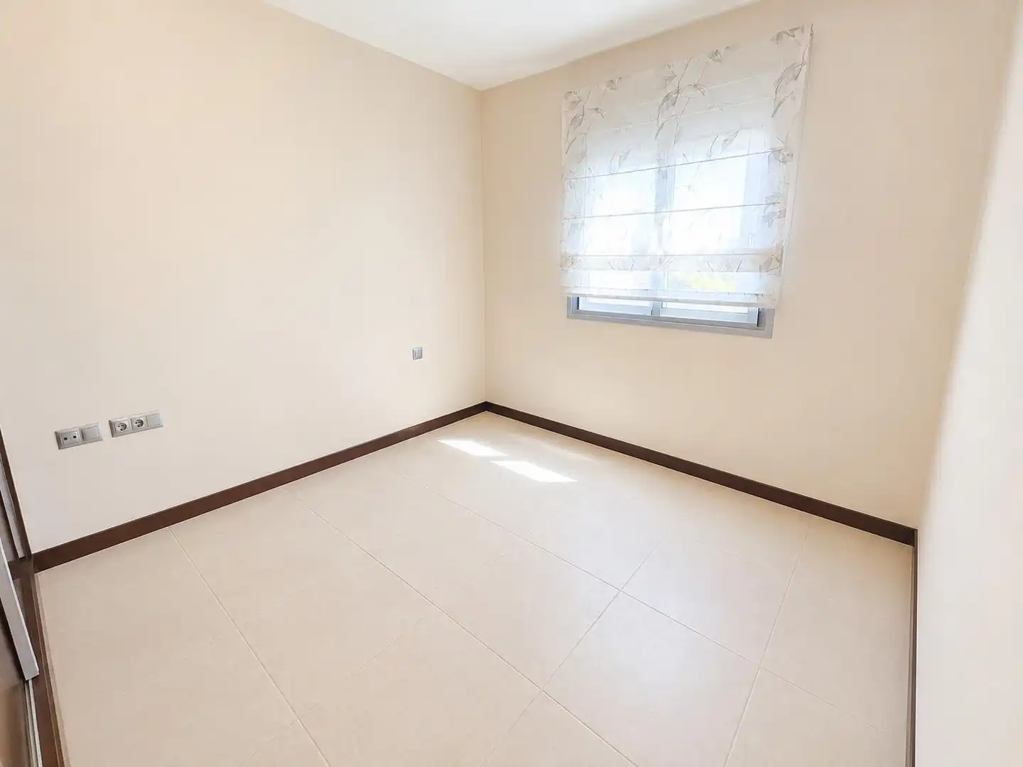Schlafzimmer von Wohnungen zur Miete in Adeje mit Privatgarten, Terrasse und Gemeinschaftspool
