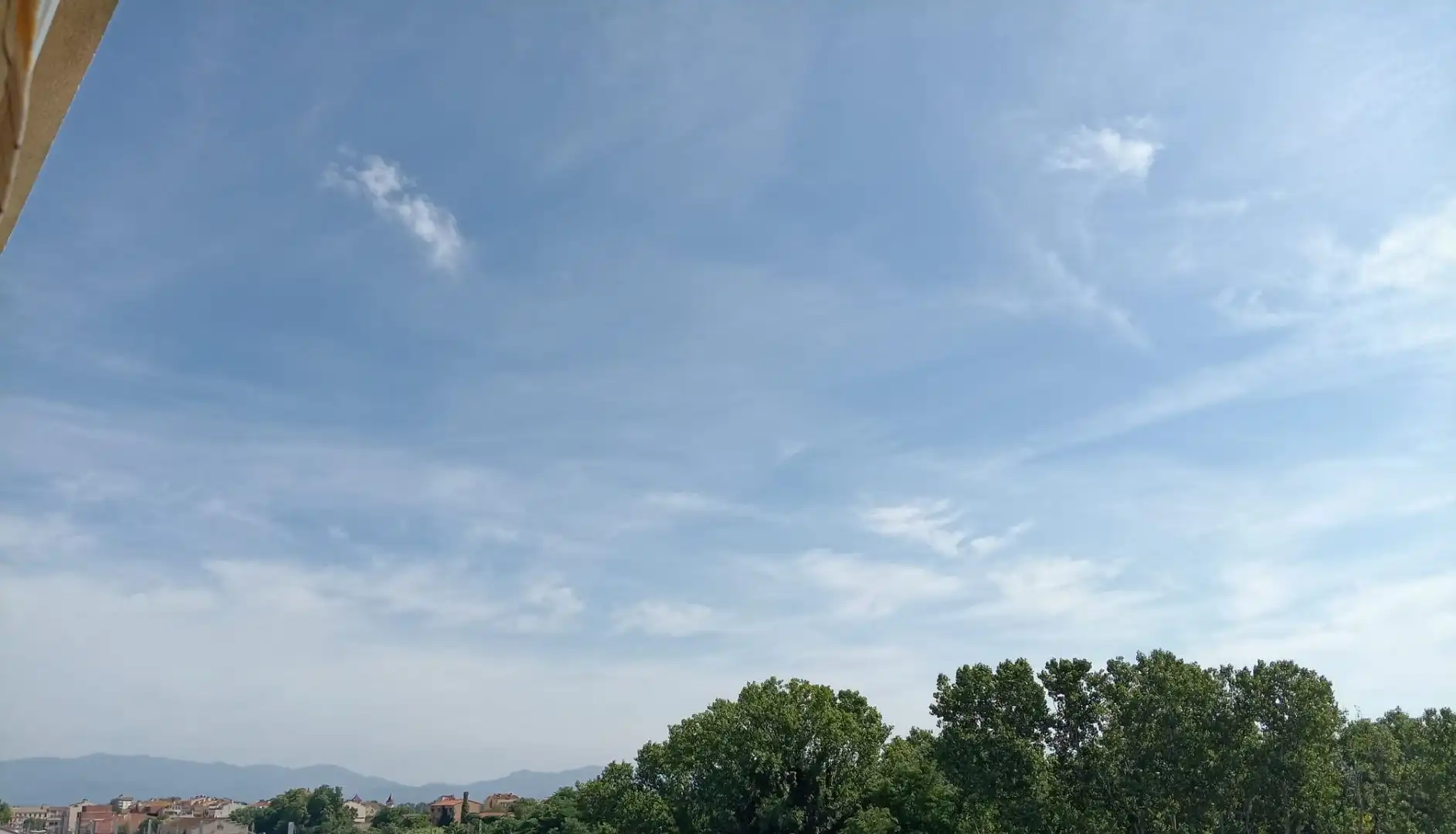 Vista exterior de Pis en venda en Figueres amb Aire condicionat, Calefacció i Terrassa