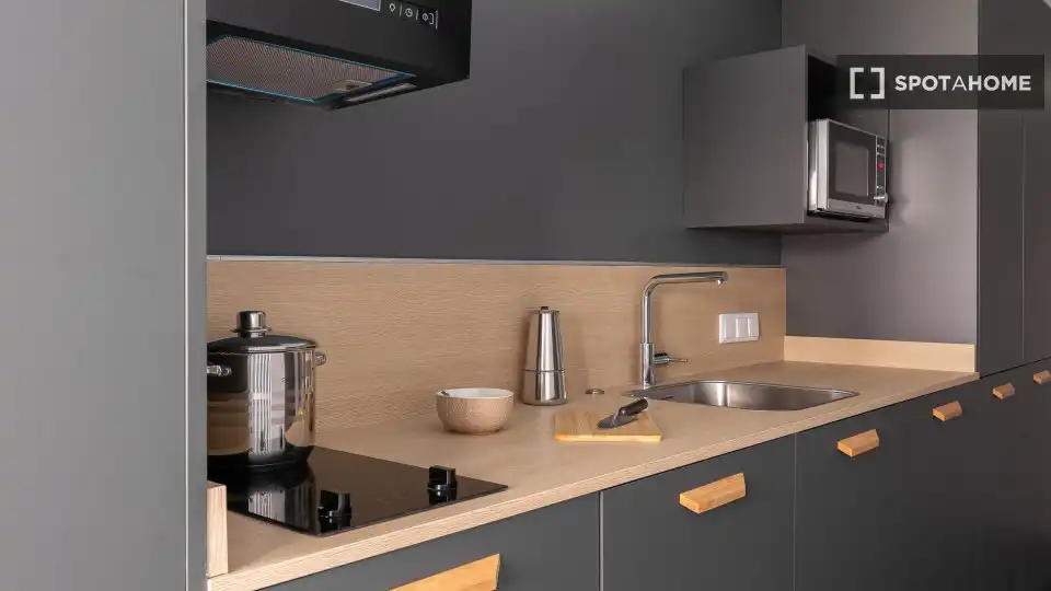 Cocina de Piso de alquiler en Valencia con Aire acondicionado, Calefacción y Amueblado