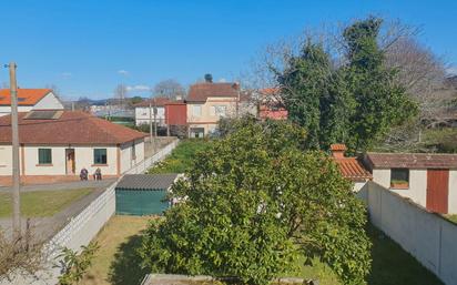 Jardí de Casa o xalet en venda en Vigo  amb Calefacció, Jardí privat i Terrassa