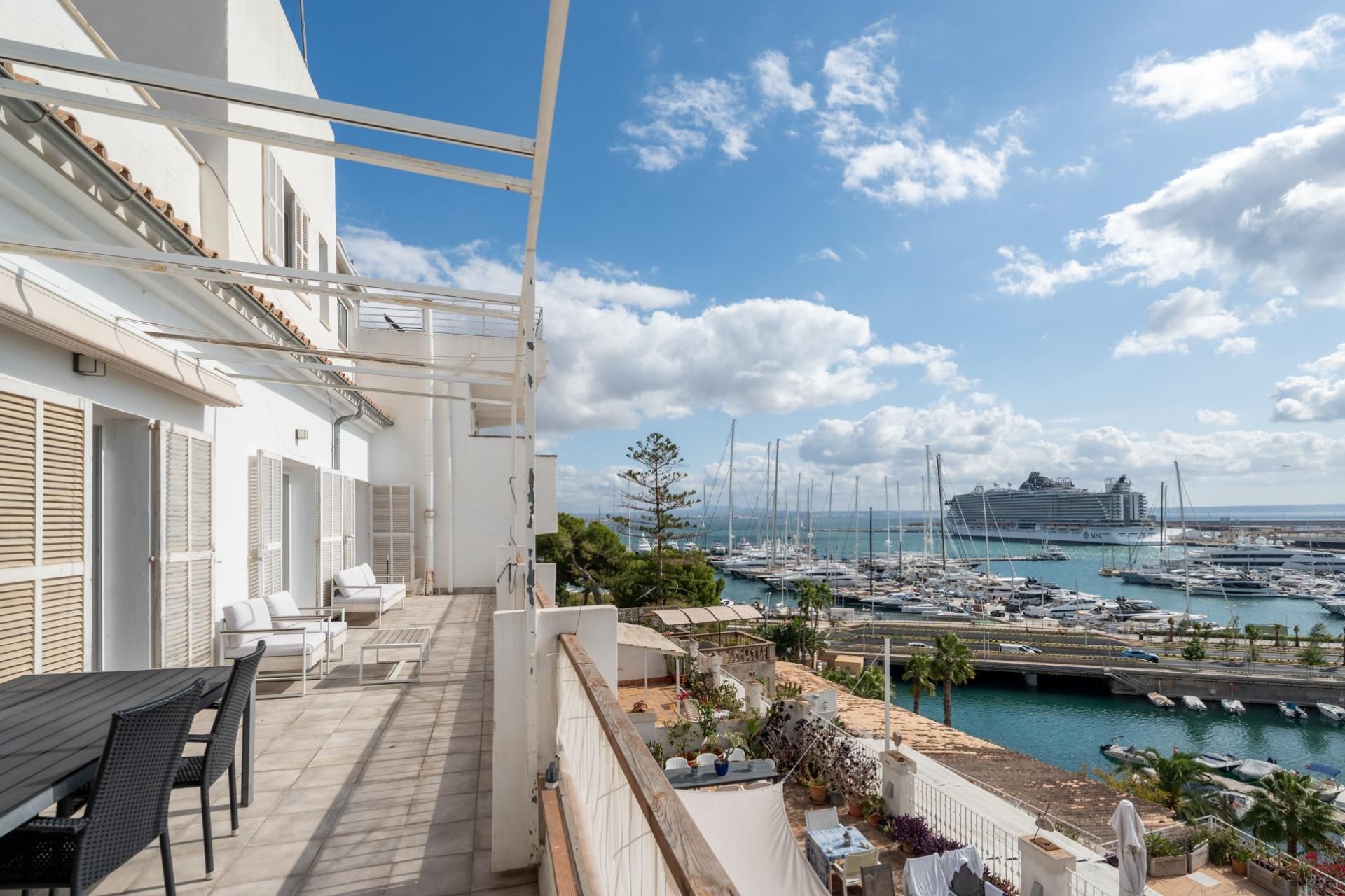 Terrassa de Pis de lloguer en  Palma de Mallorca amb Parquet i Terrassa