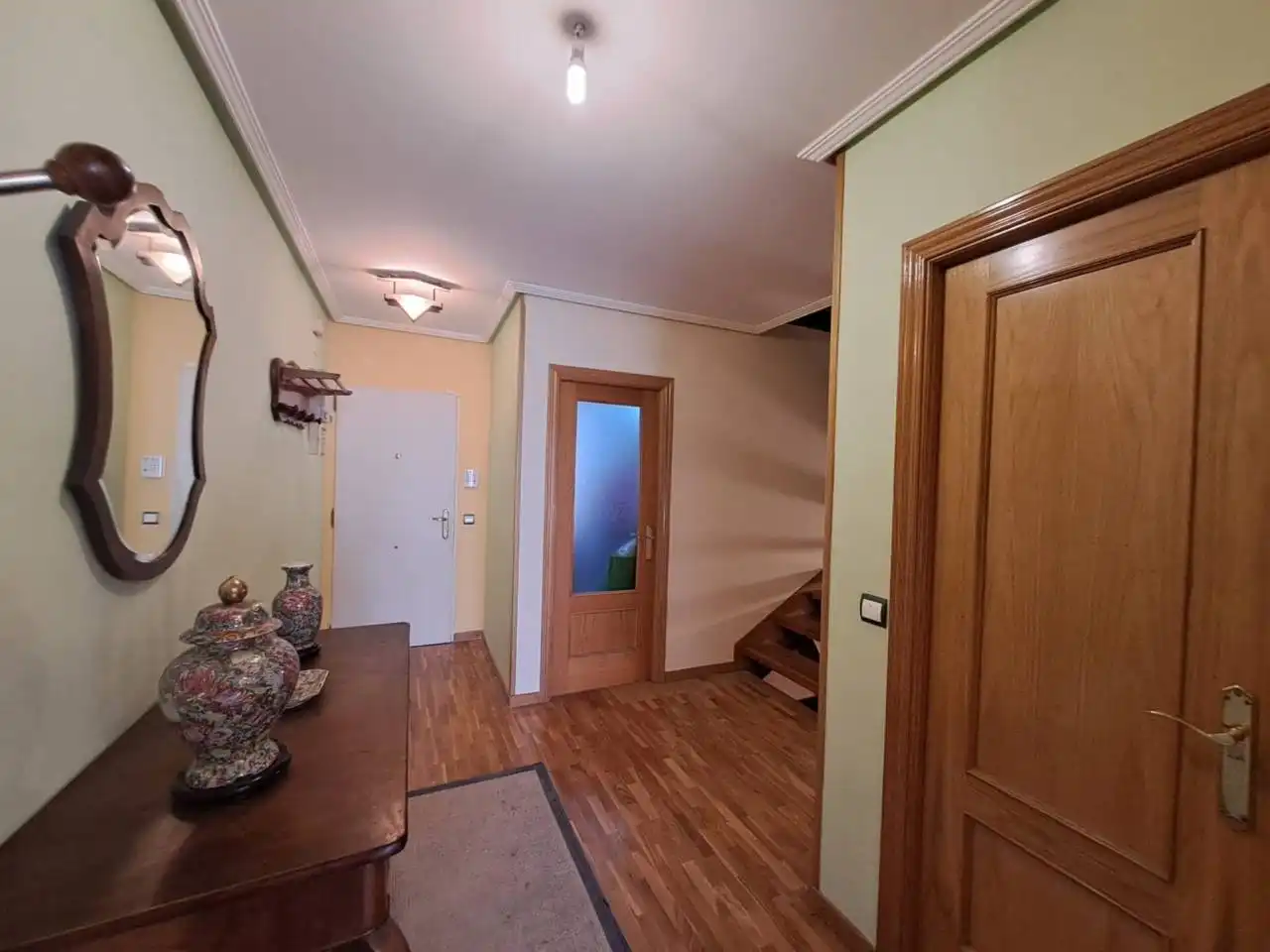 Casa o xalet en venda en Burgos amb Calefacció, Jardí privat i Parquet