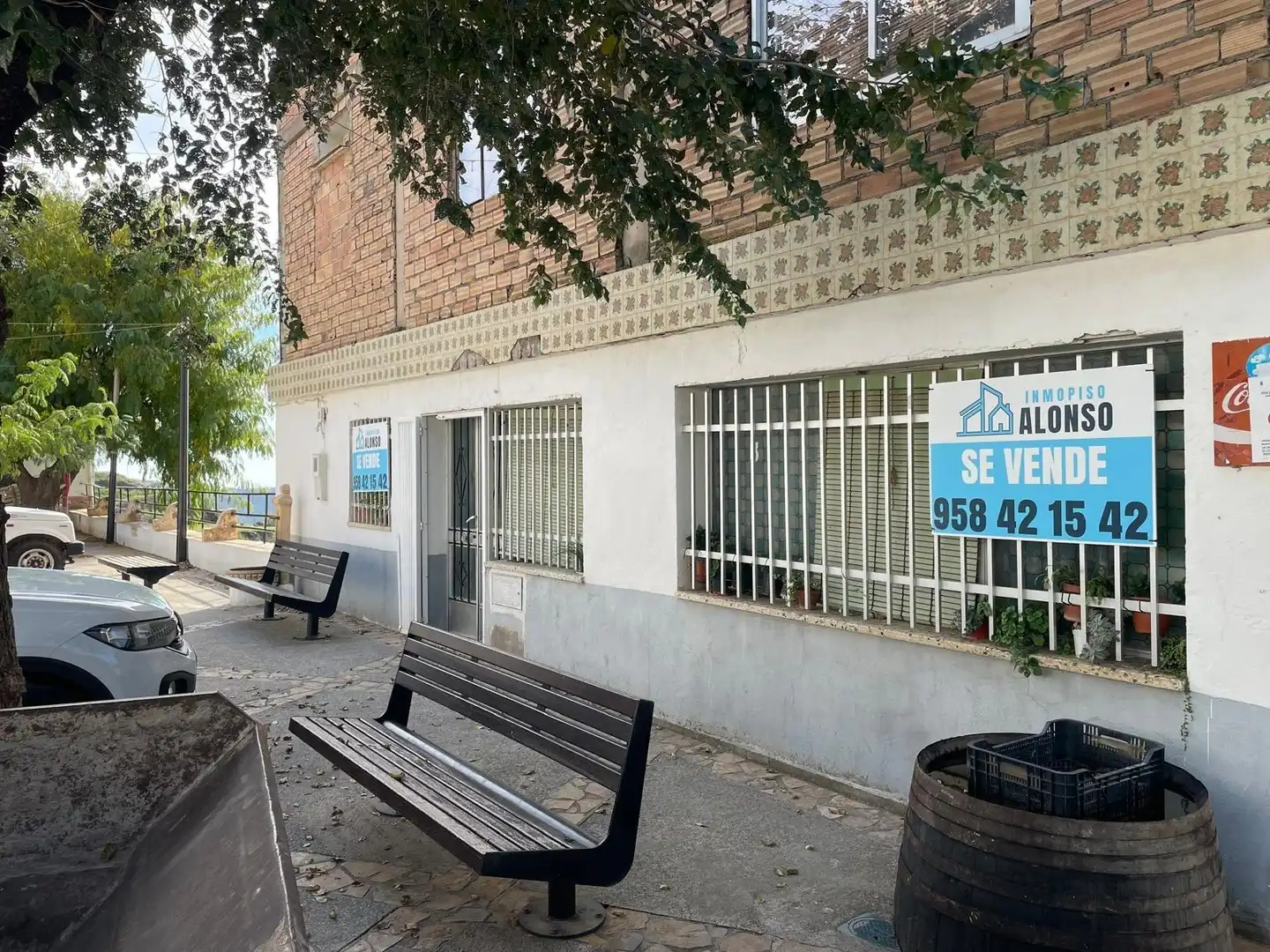 Außenansicht von Gebäude zum Verkauf in Sorvilán