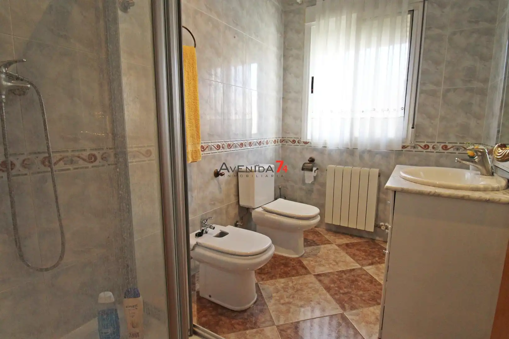 Bany de Casa o xalet en venda en Lorca amb Aire condicionat, Calefacció i Jardí privat