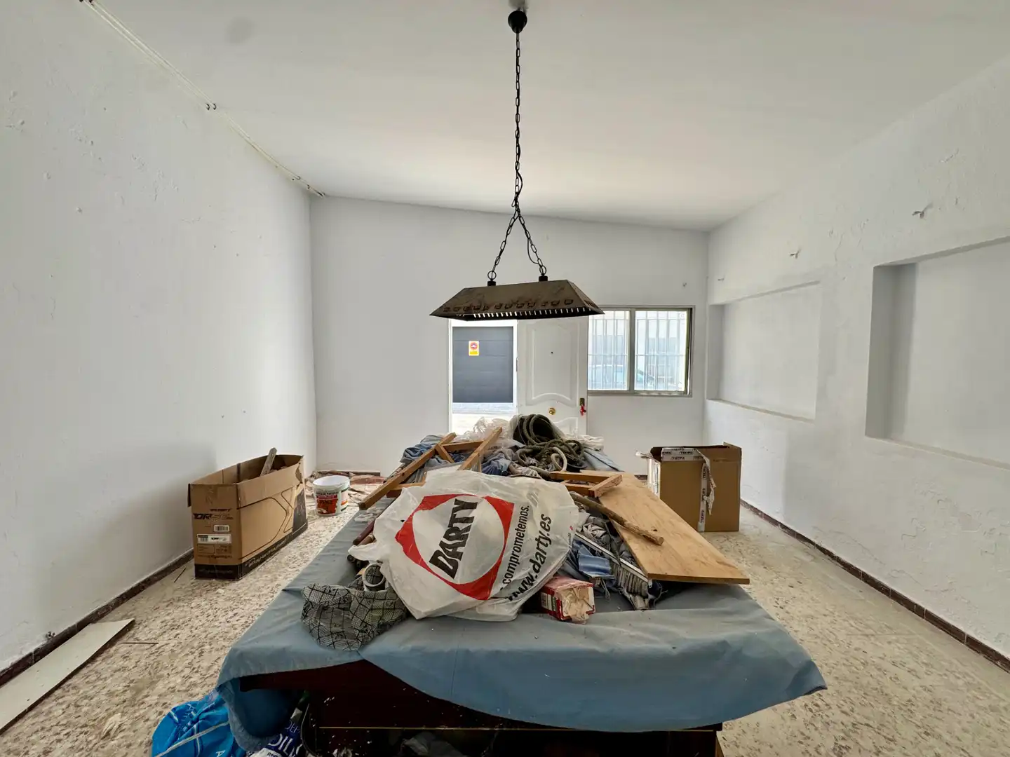 Local comercial en venta en Núcleo urbano, imagen 3