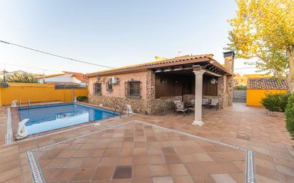 Piscina de Casa o xalet en venda en El Álamo amb Aire condicionat, Calefacció i Piscina