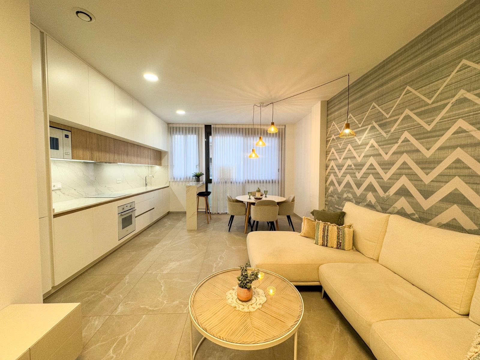 Living room of Flat to rent in Torrevieja  with Swimming Pool, Furnished and Oven