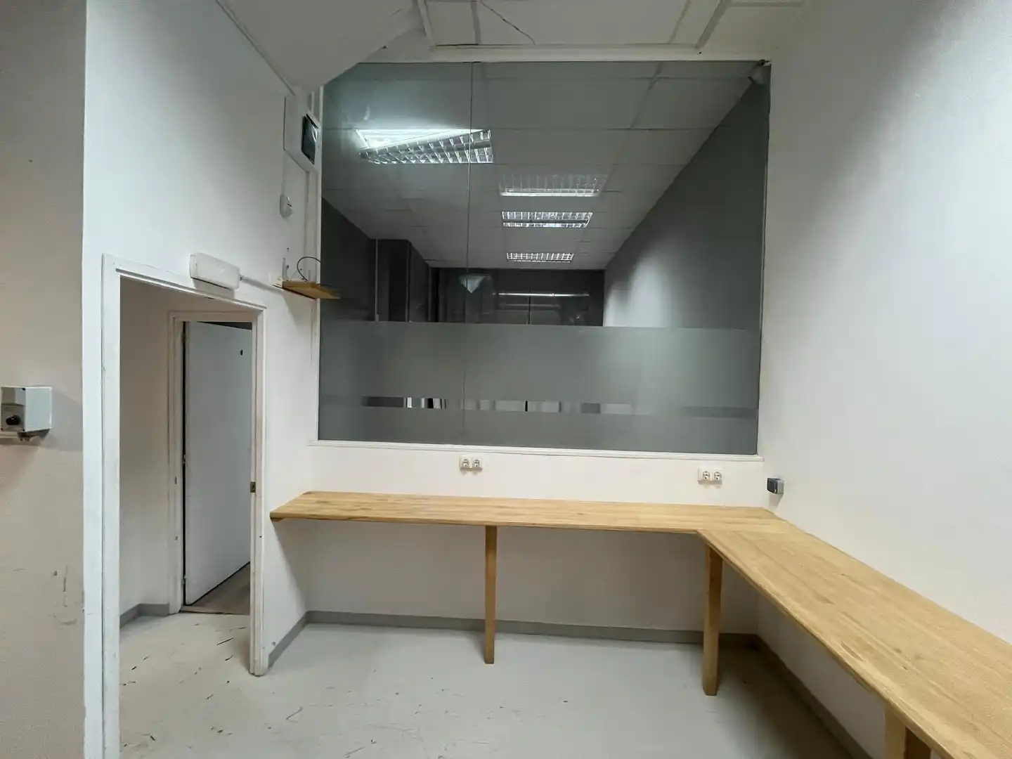 Industrial buildings for rent in Sitges