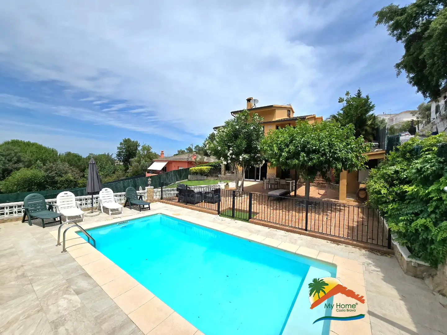 Piscina de Casa o chalet en venta en Maçanet de la Selva con Jardín privado, Terraza y Trastero