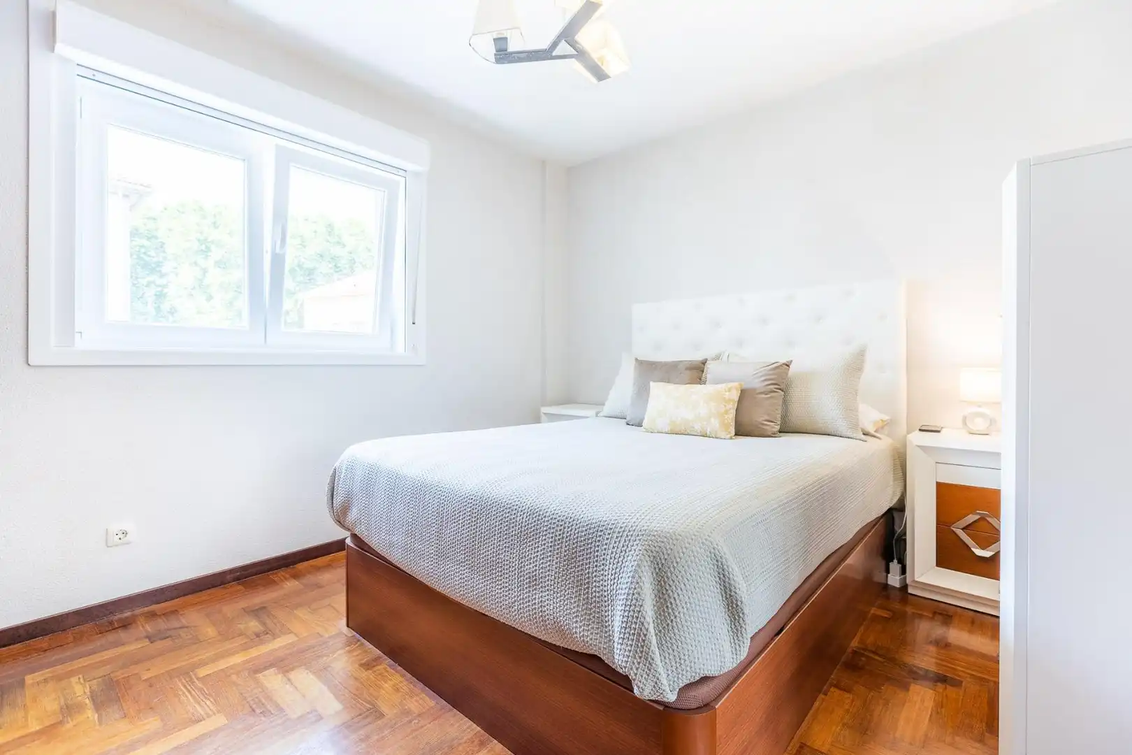 Bedroom of Flat for sale in Oleiros  with Storage room