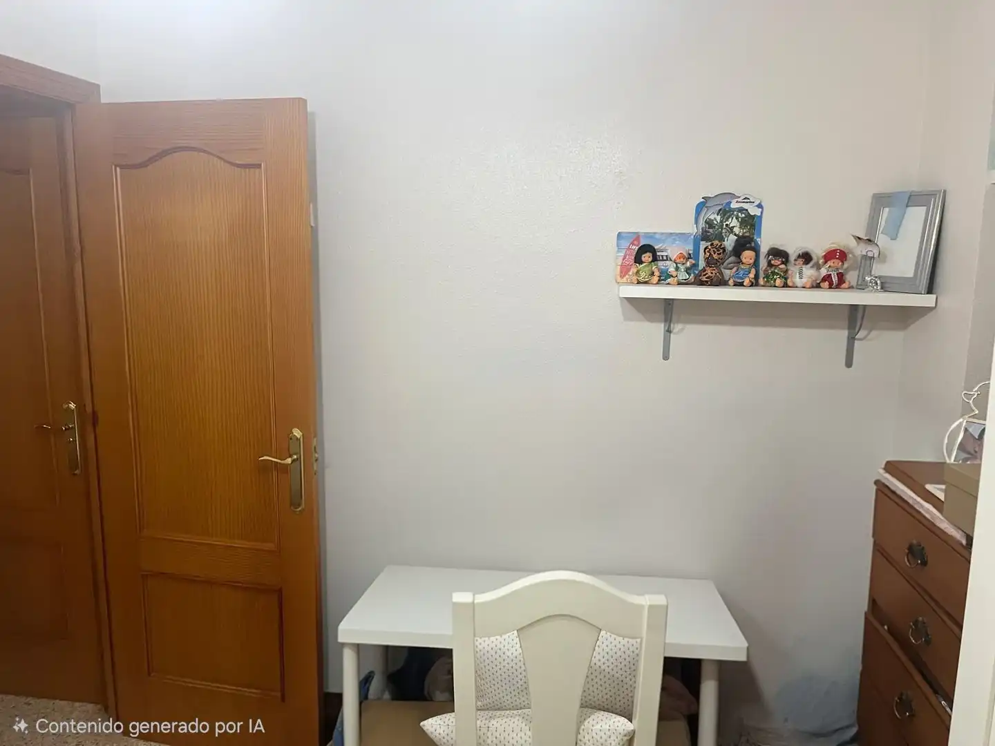 Habitación de Casa adosada en venta en Dos Hermanas con Terraza y Amueblado