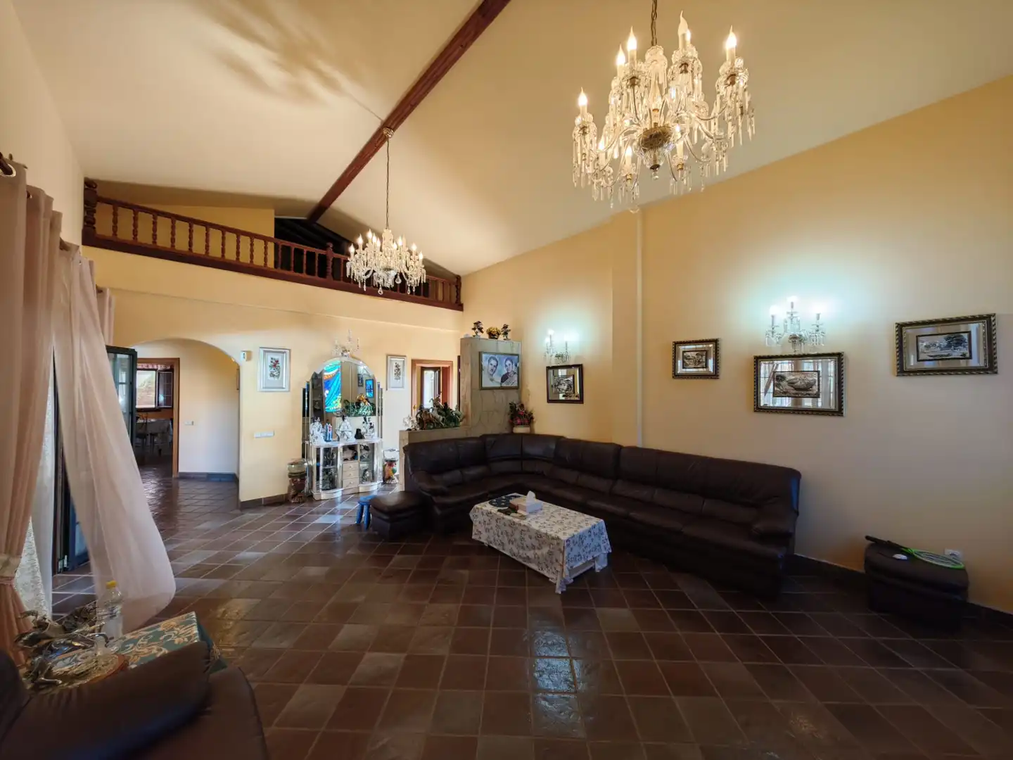 Sala d'estar de Casa o xalet en venda en San Bartolomé de Tirajana amb Aire condicionat, Jardí privat i Terrassa