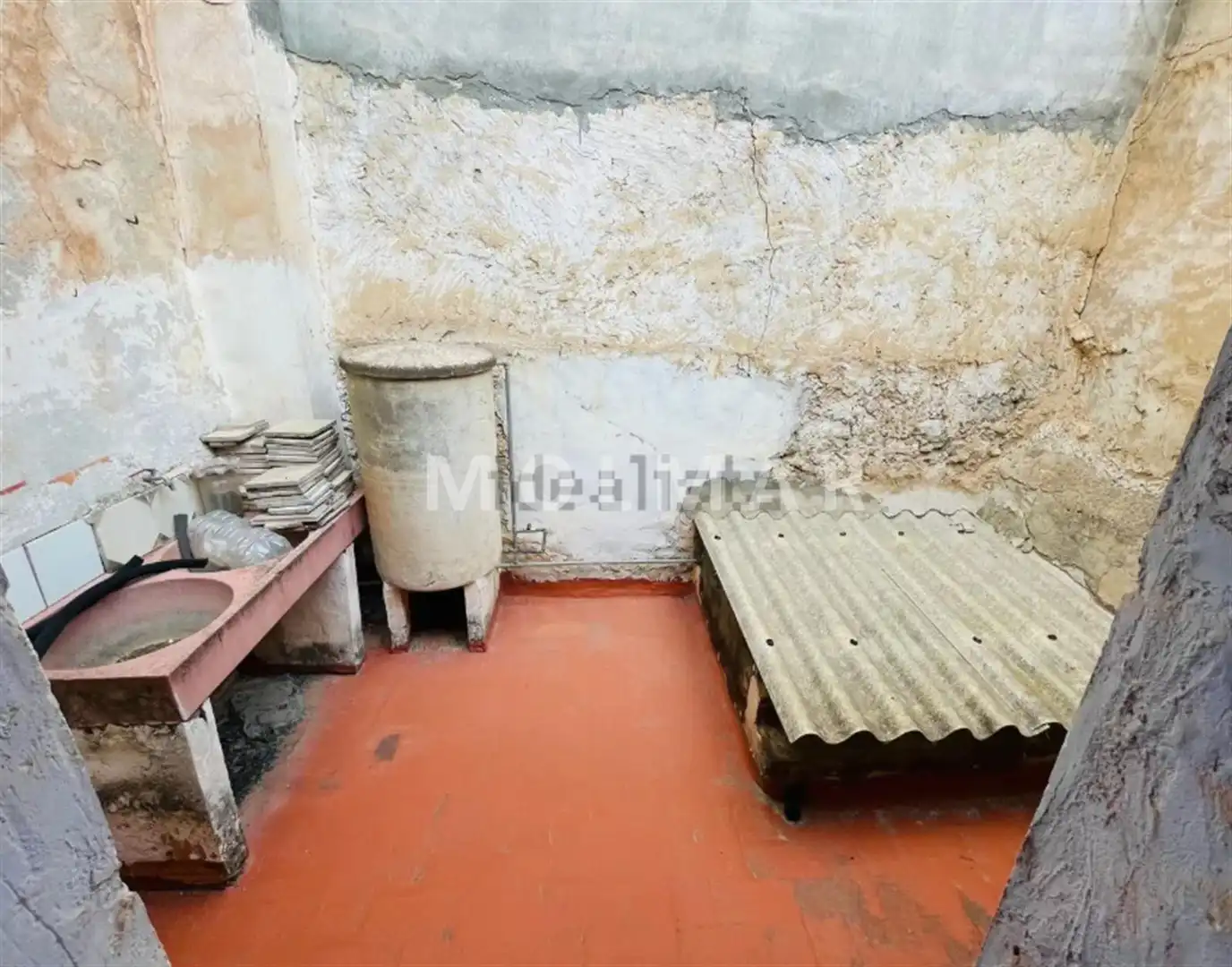 Casa o chalet en venta en Ayora con Terraza, Trastero y Balcón