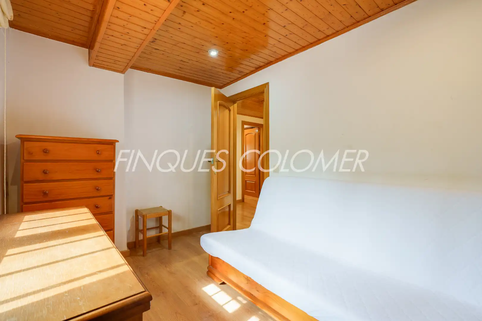 Bedroom of Houses for sale in Rubí  with Air Conditioner, Private garden and Parquet flooring