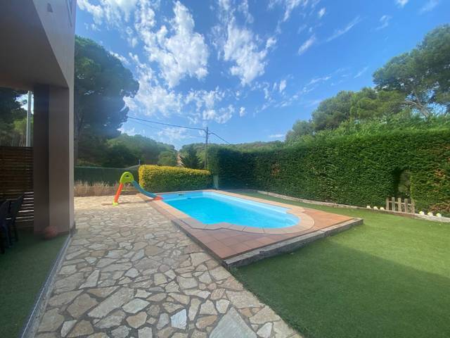 Casa-chalet en Alquiler en Pals