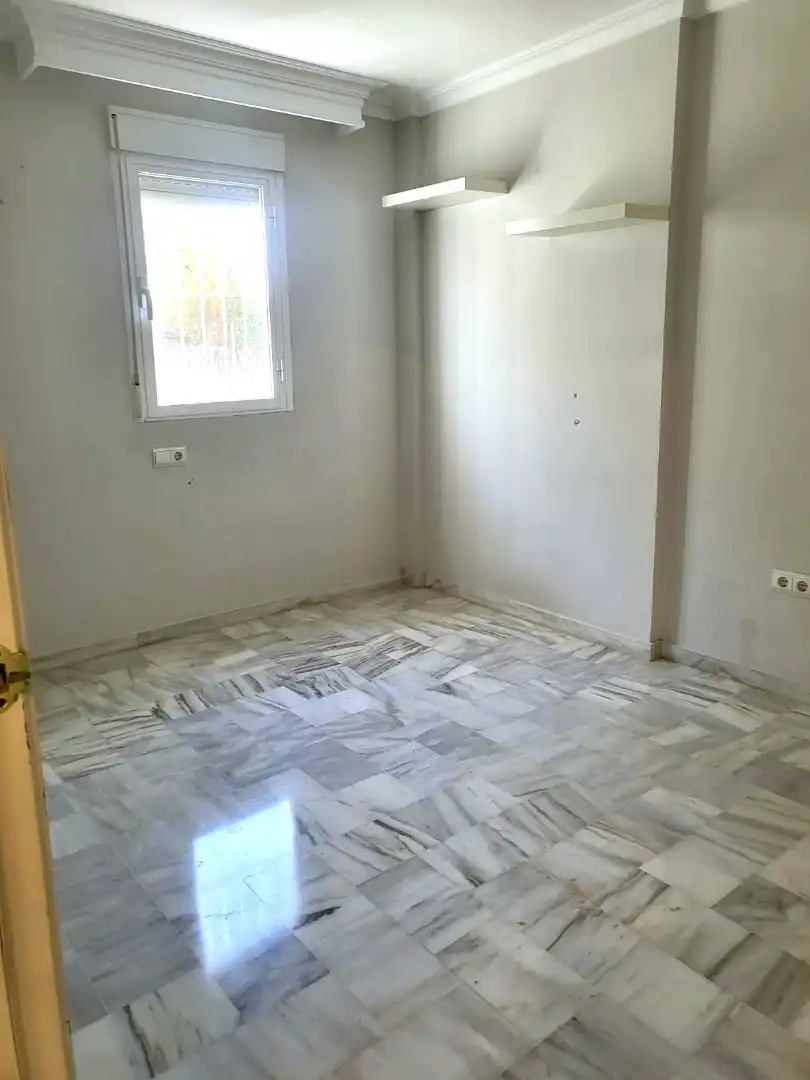 Habitación de Dúplex en venta en Rincón de la Victoria con Aire acondicionado, Terraza y Trastero