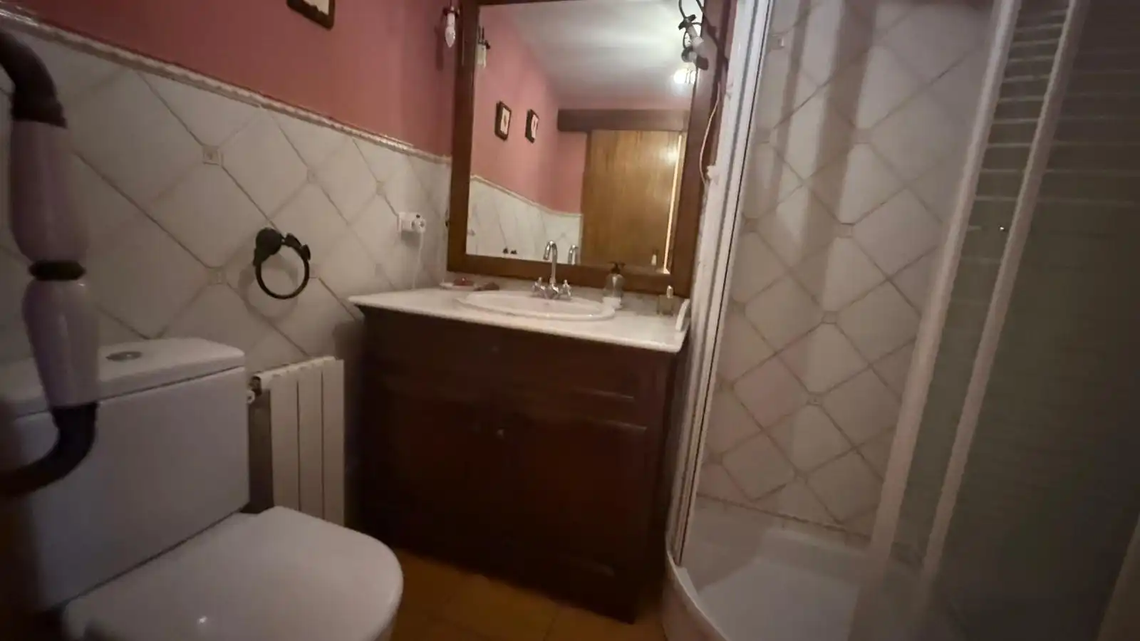 Bany de Casa o xalet en venda en Ayódar amb Calefacció, Terrassa i Moblat