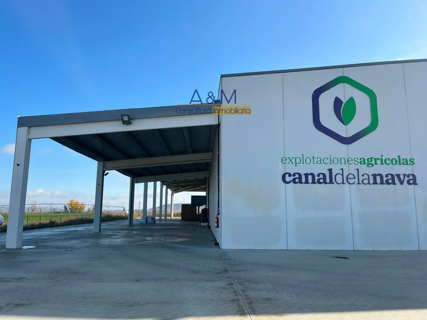 Exterior view of Industrial buildings for sale in Villamartín de Campos  with Heating and Alarm
