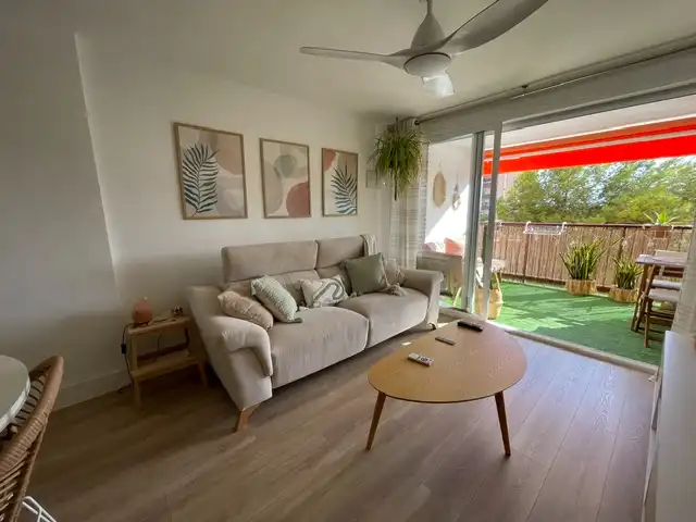Wohnung zur Miete in Carrer Trident, Cabo de las Huertas