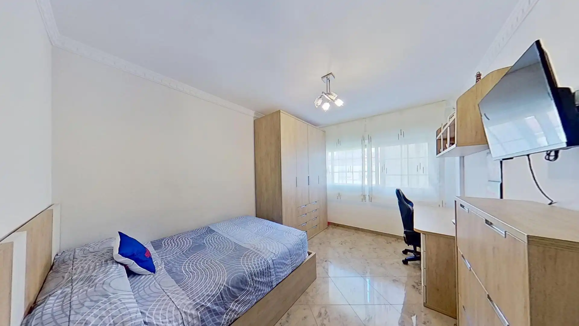 Habitación de Piso en venta en Motril con Aire acondicionado, Calefacción y Balcón