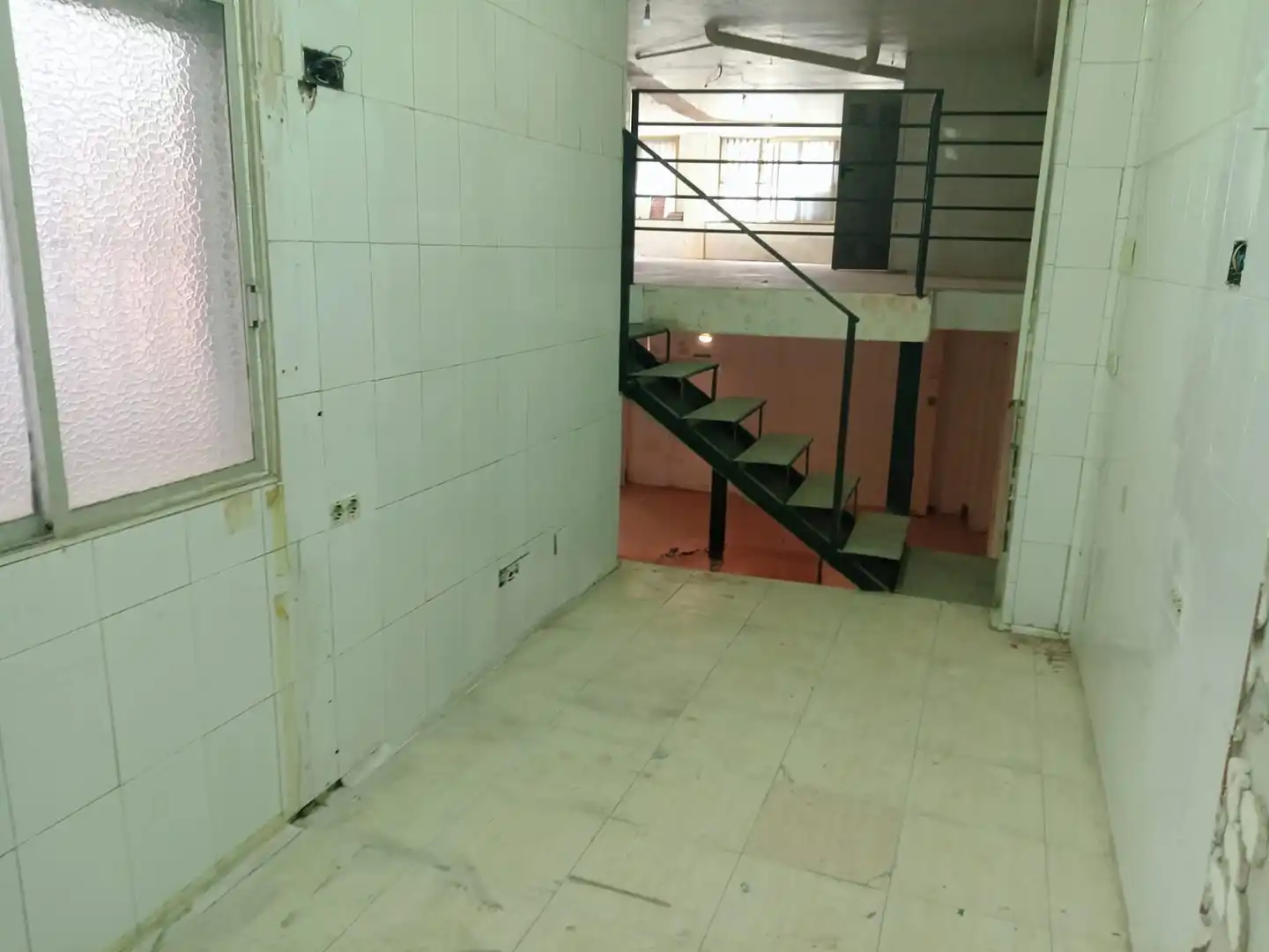 Local comercial en venda a Sur, imagen 5