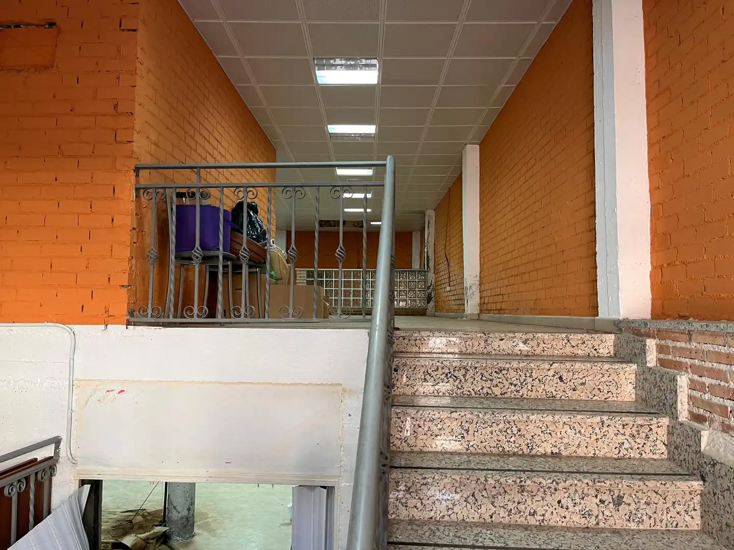 Wohnung zum Verkauf in Los Navalmorales mit Klimaanlage und Heizung