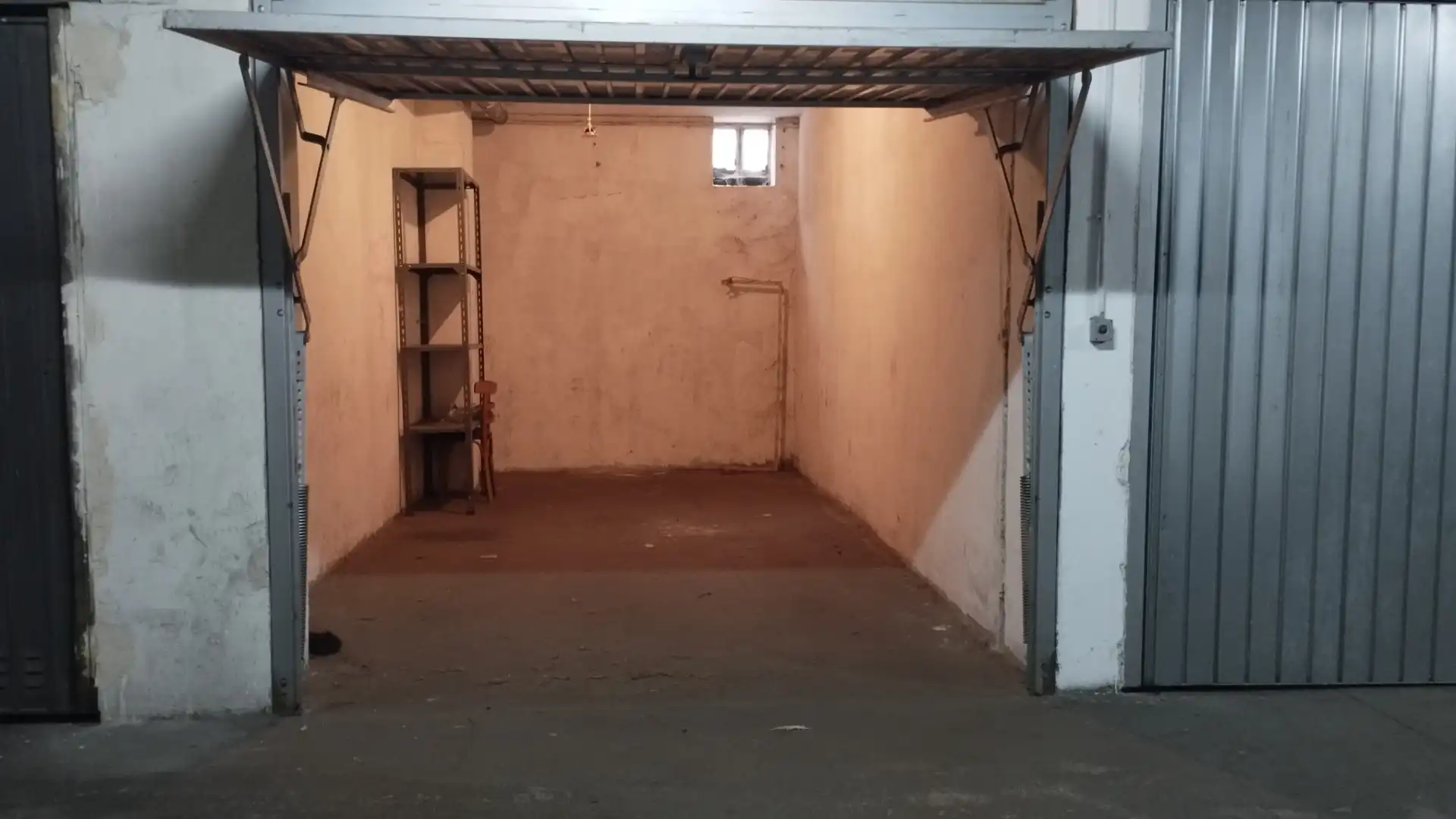 Einzelparkplatz mit Aufzug zum Verkauf in Calle Ronda de Gracia 8, imagen 4