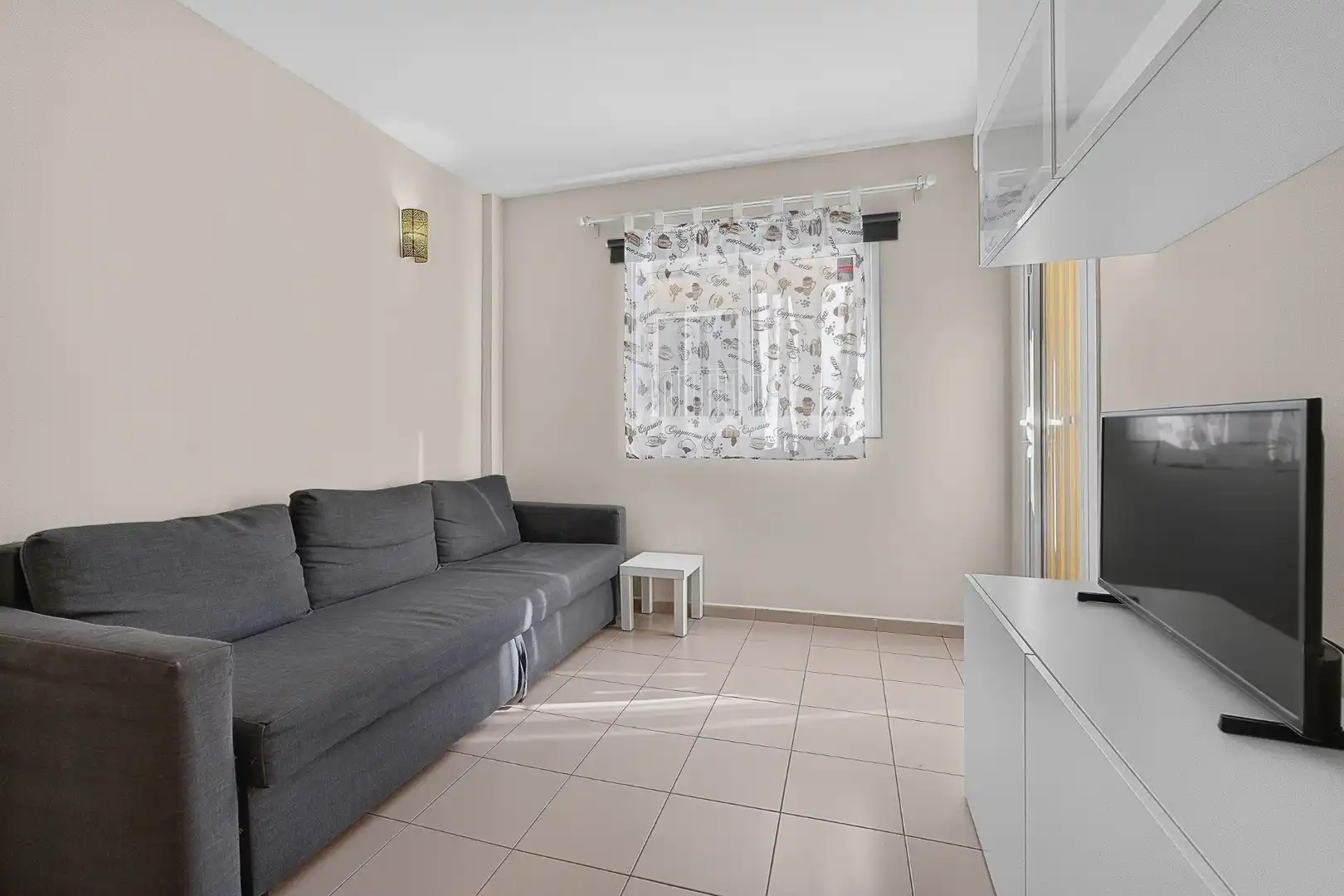 Living room of Apartments for sale in La Camella