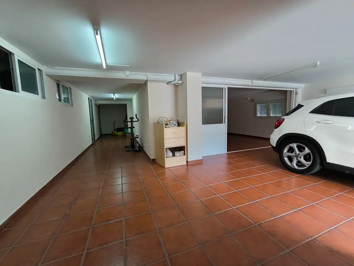 Casa o chalet en venta en Vilagarcía de Arousa con Calefacción, Jardín privado y Parquet