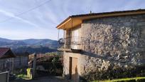 Vista exterior de Casa o xalet en venda en Campo Lameiro amb Jardí privat