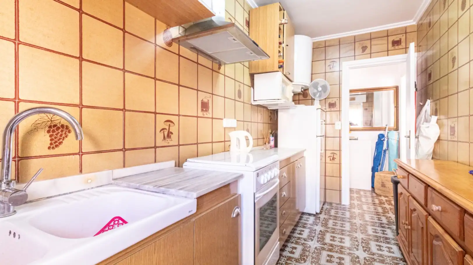 Cocina de Apartamento en venta en Dénia con Aire acondicionado, Calefacción y Jardín privado