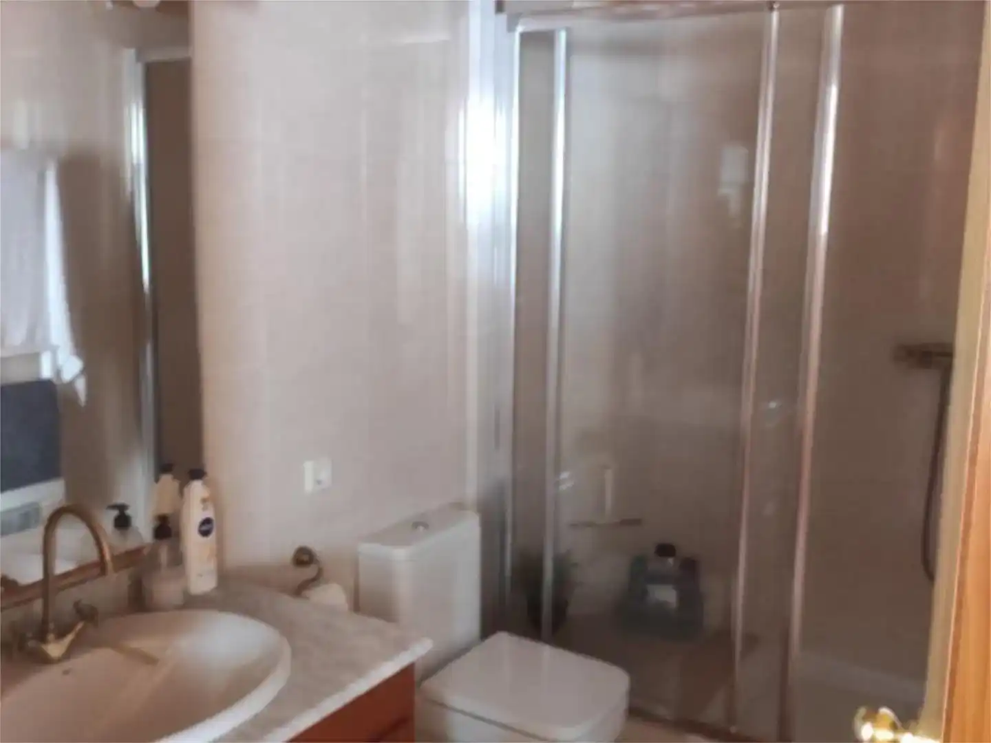 Baño de Piso en venta en Cercs con Jardín privado y Amueblado