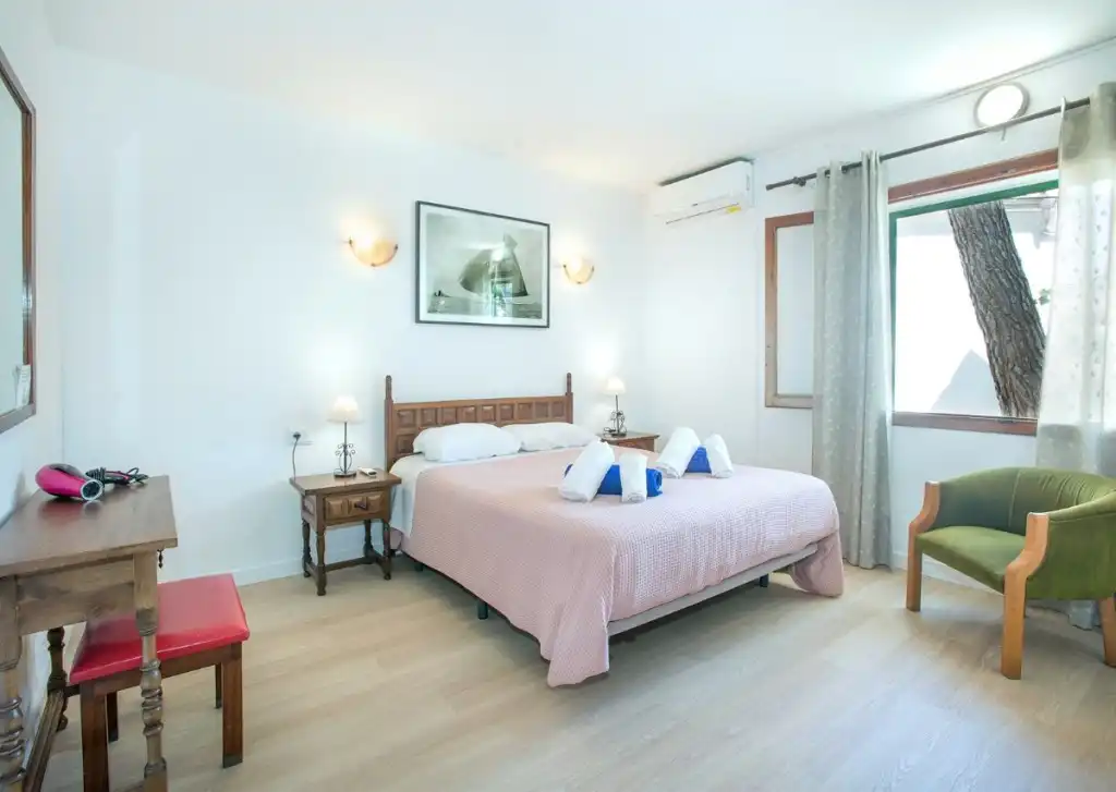 Bedroom of Houses for sale in Pollença  with Air Conditioner, Terrace and Swimming Pool