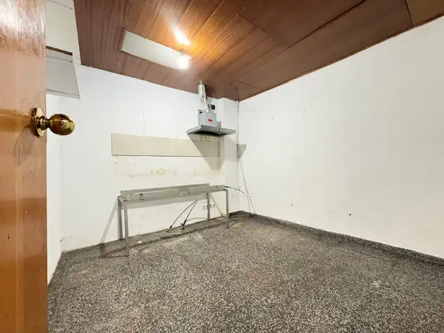 Business premises for sale in Carrer del Treball 10, imagen 20
