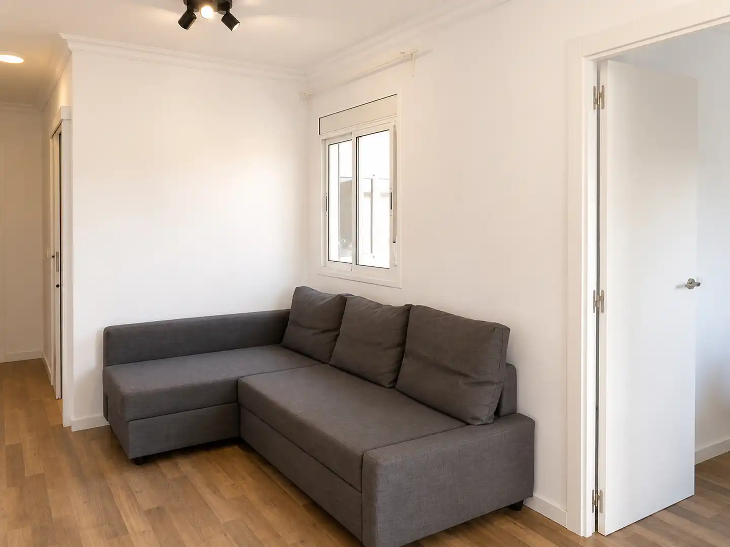Sala de estar de Ático en venta en Santa Coloma de Gramenet con Aire acondicionado, Parquet y Terraza