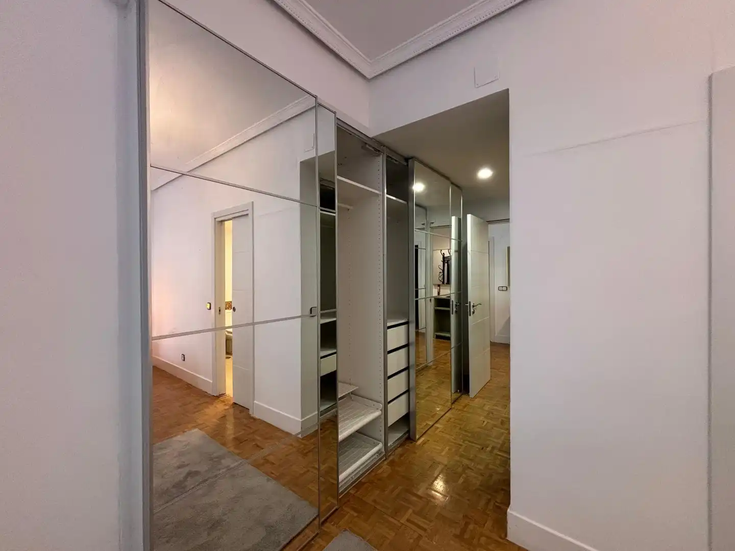 Wohnung zur Miete in Madrid mit Klimaanlage, Heizung und Möbliert