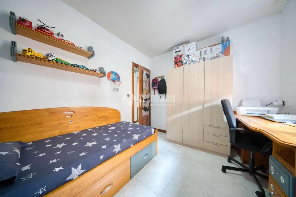Bedroom of Flat for sale in Valladolid  with Terrace