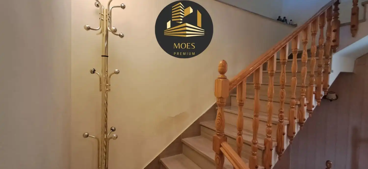 Casa o xalet en venda en Jaén amb Aire condicionat, Calefacció i Terrassa