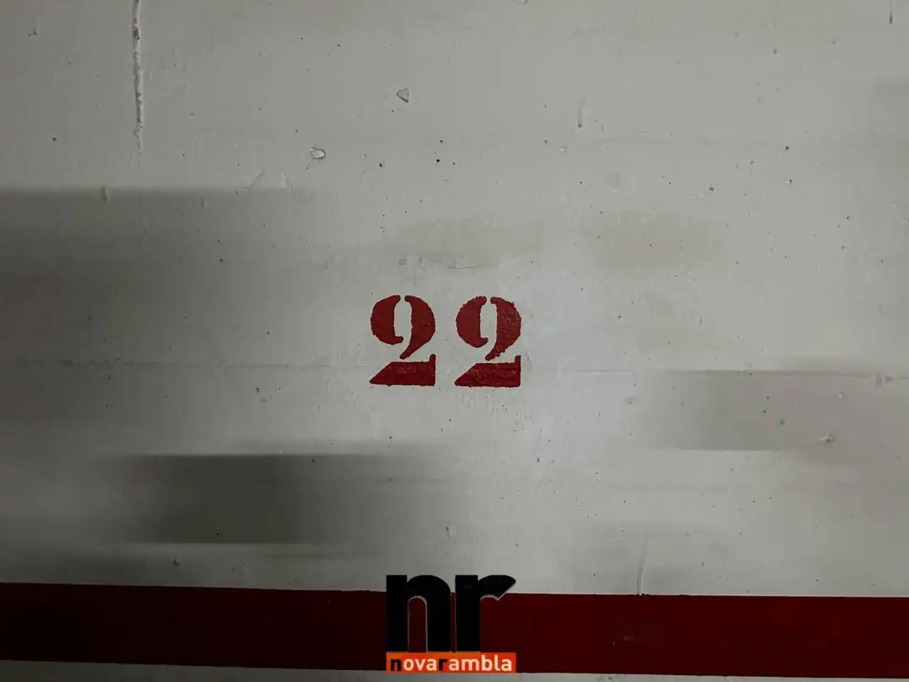 Parkplatz von Garage zum Verkauf in Ripollet