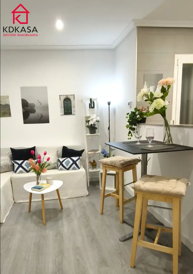 Sala de estar de Piso en venta en Madrid con Calefacción, Horno y Lavadora