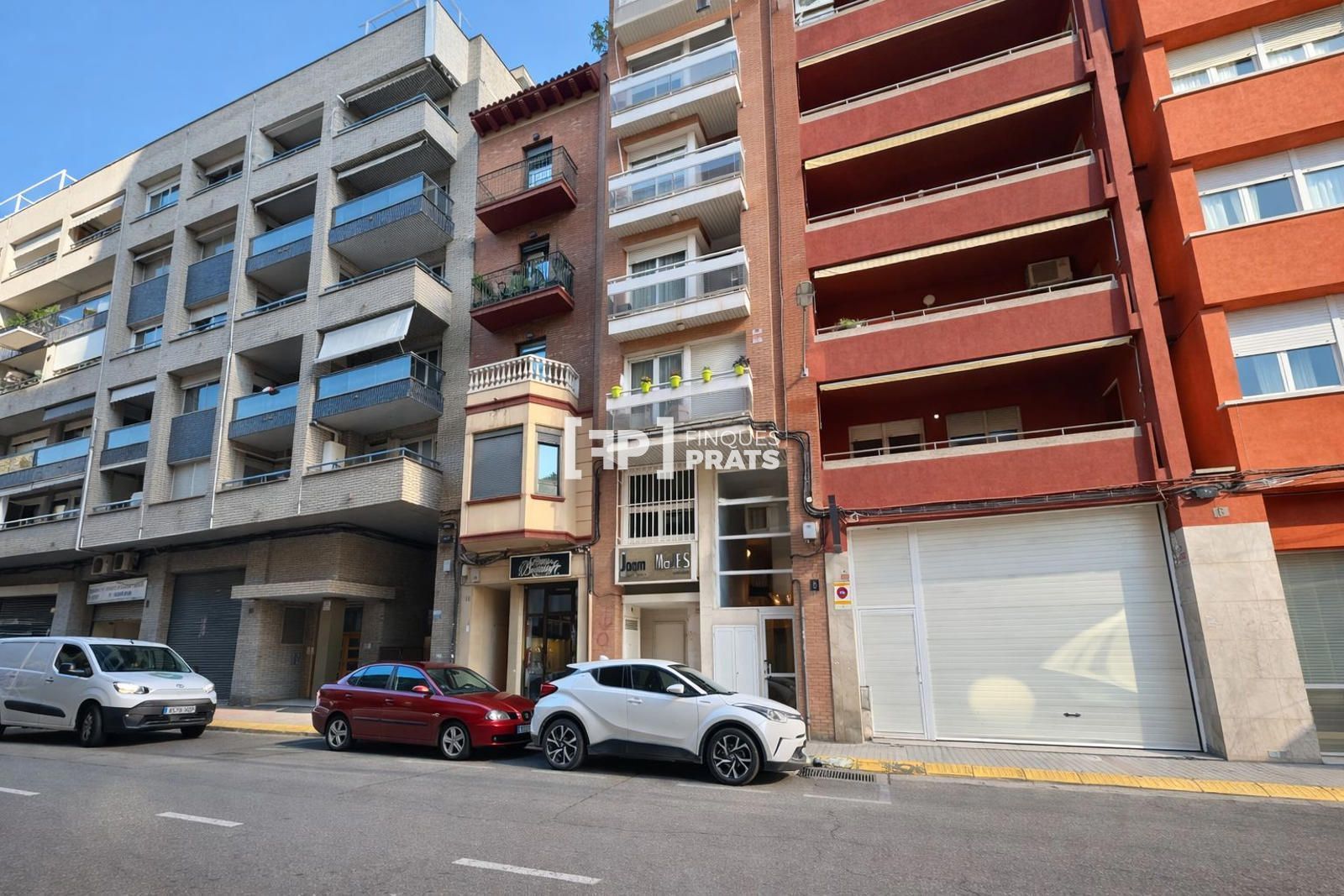 Exterior view of Flat for sale in  Lleida Capital  with Air Conditioner, Heating and Terrace