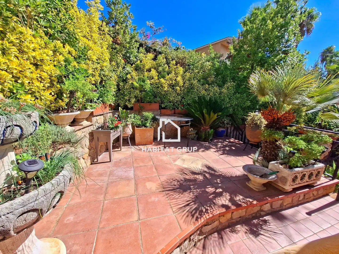 Casa con piscina en venta en Fenals, imagen 7