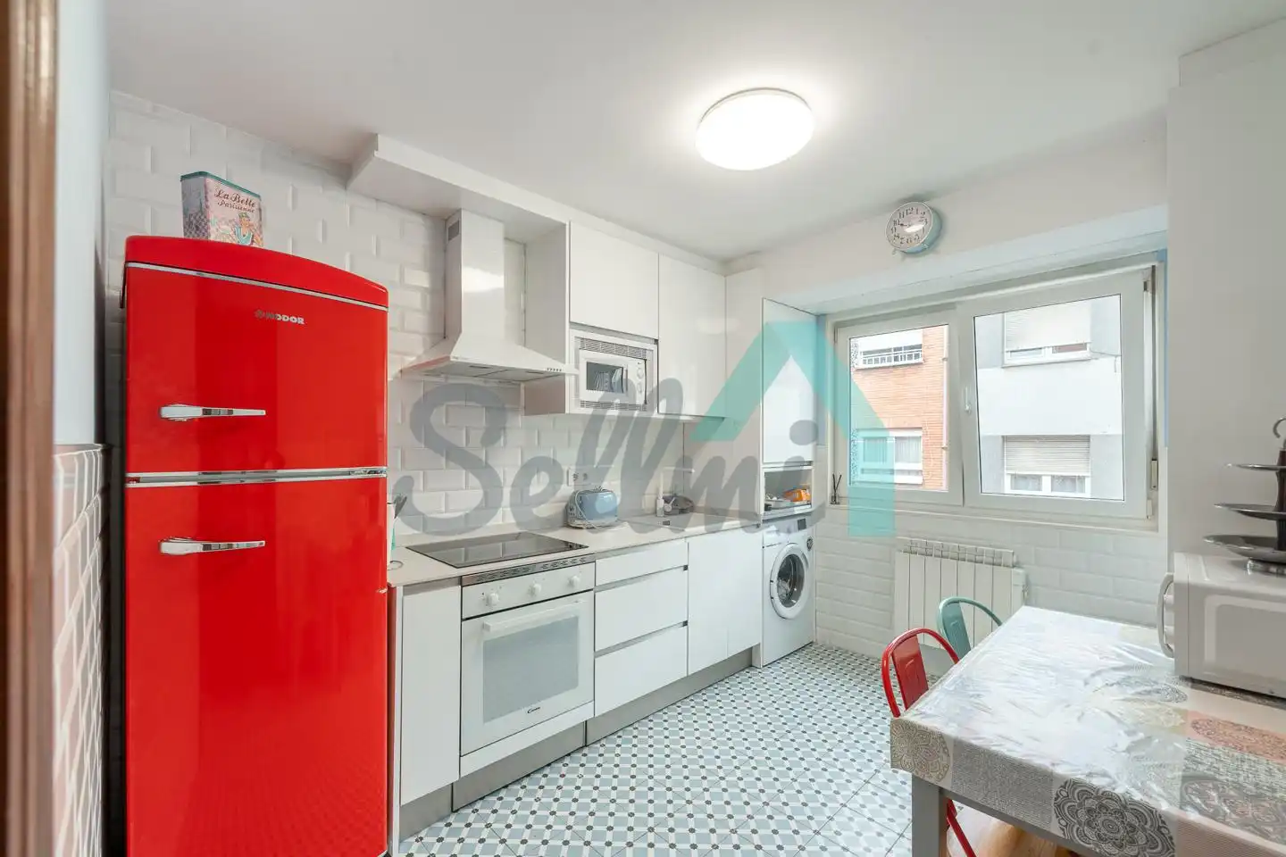 Kitchen of Flat for rent in Gijón   with Heating, Parquet flooring and Furnished