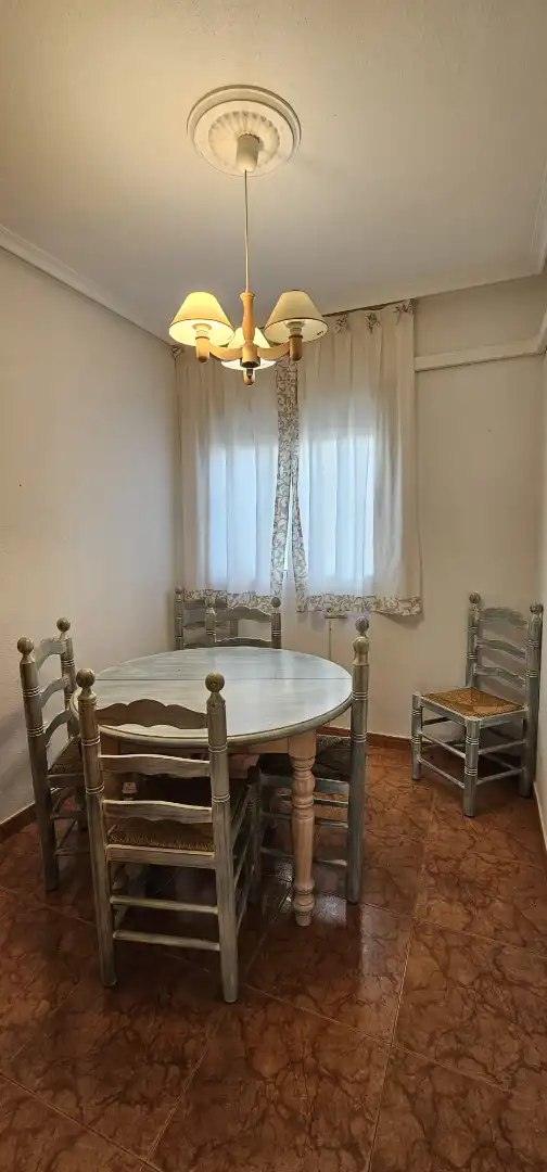 Comedor de Casa adosada en venta en Pilar de la Horadada con Aire acondicionado, Calefacción y Jardín privado