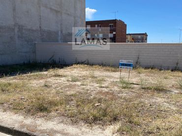Terreno residencial en venta en N/A 7