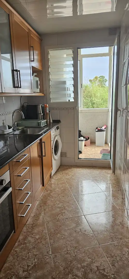 Flat with terrace for sale in Carrer Dos, imagen 2