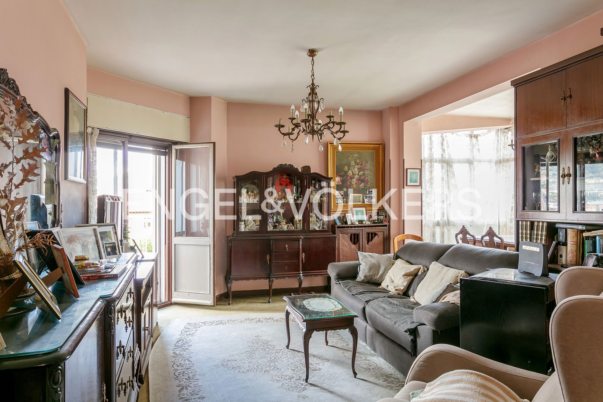 Sala d'estar de Apartament en venda en Bilbao  amb Calefacció, Parquet i Terrassa